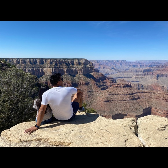 Meet your Posher, Jorge - Picture 1 of 1